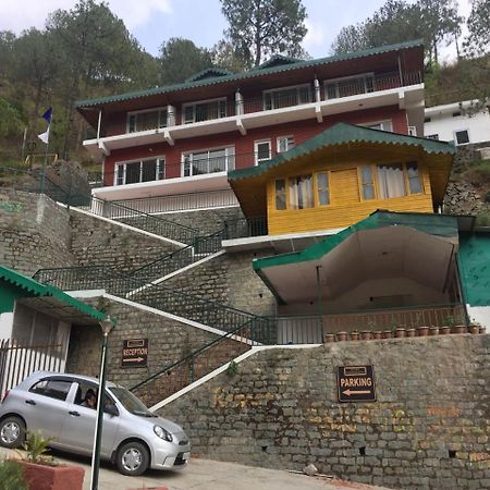 Safarmaina Resort Kasauli Exteriér fotografie