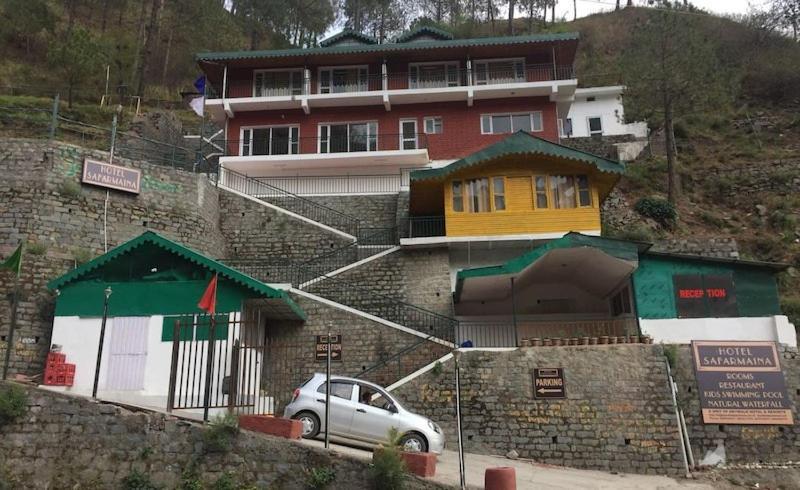 Safarmaina Resort Kasauli Exteriér fotografie