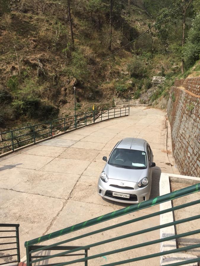 Safarmaina Resort Kasauli Exteriér fotografie