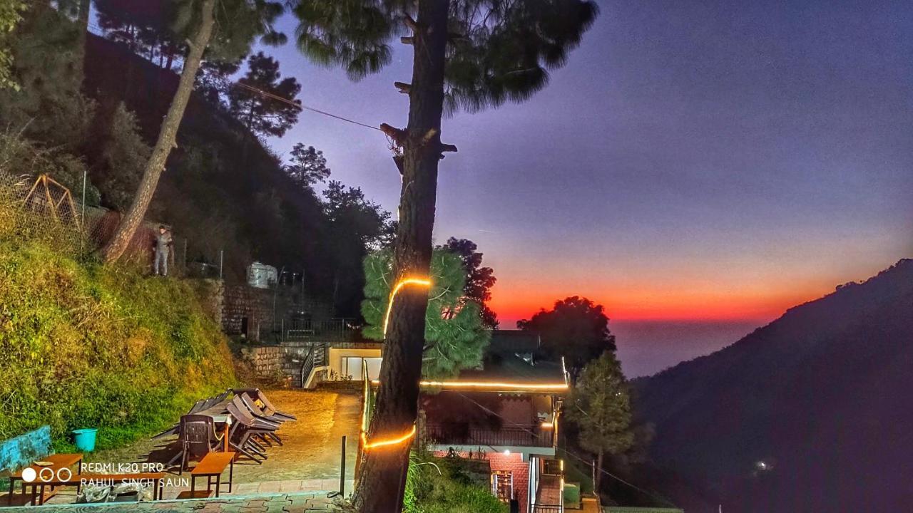 Safarmaina Resort Kasauli Exteriér fotografie