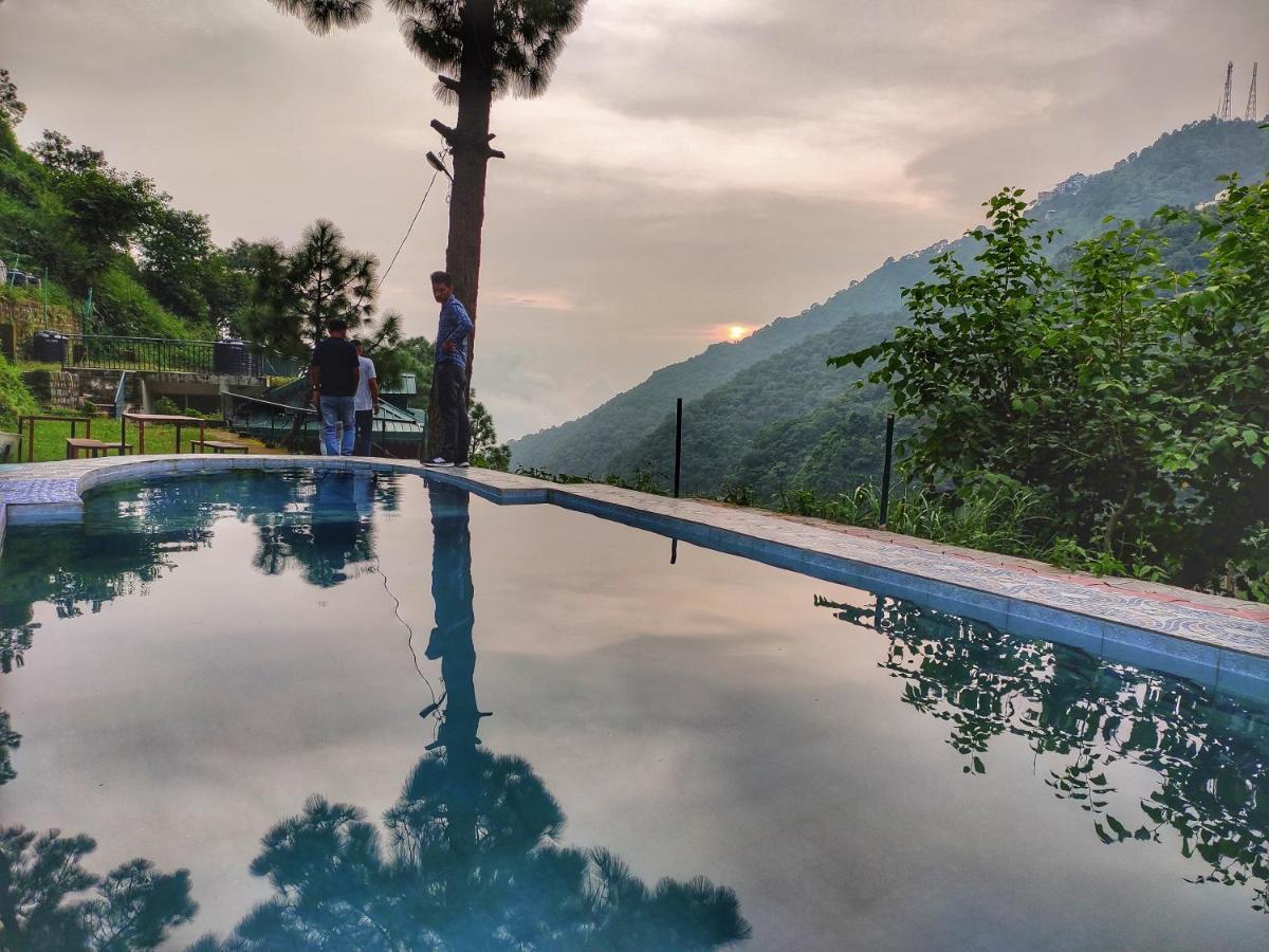 Safarmaina Resort Kasauli Exteriér fotografie