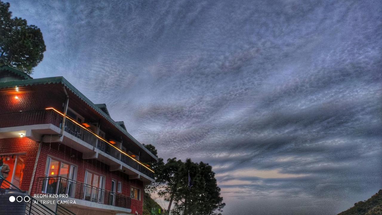Safarmaina Resort Kasauli Exteriér fotografie